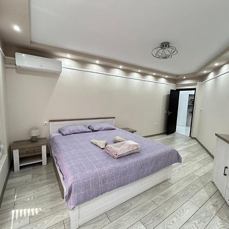 Apartament Deluxe Karina-Free Parking Burgas Esterno foto