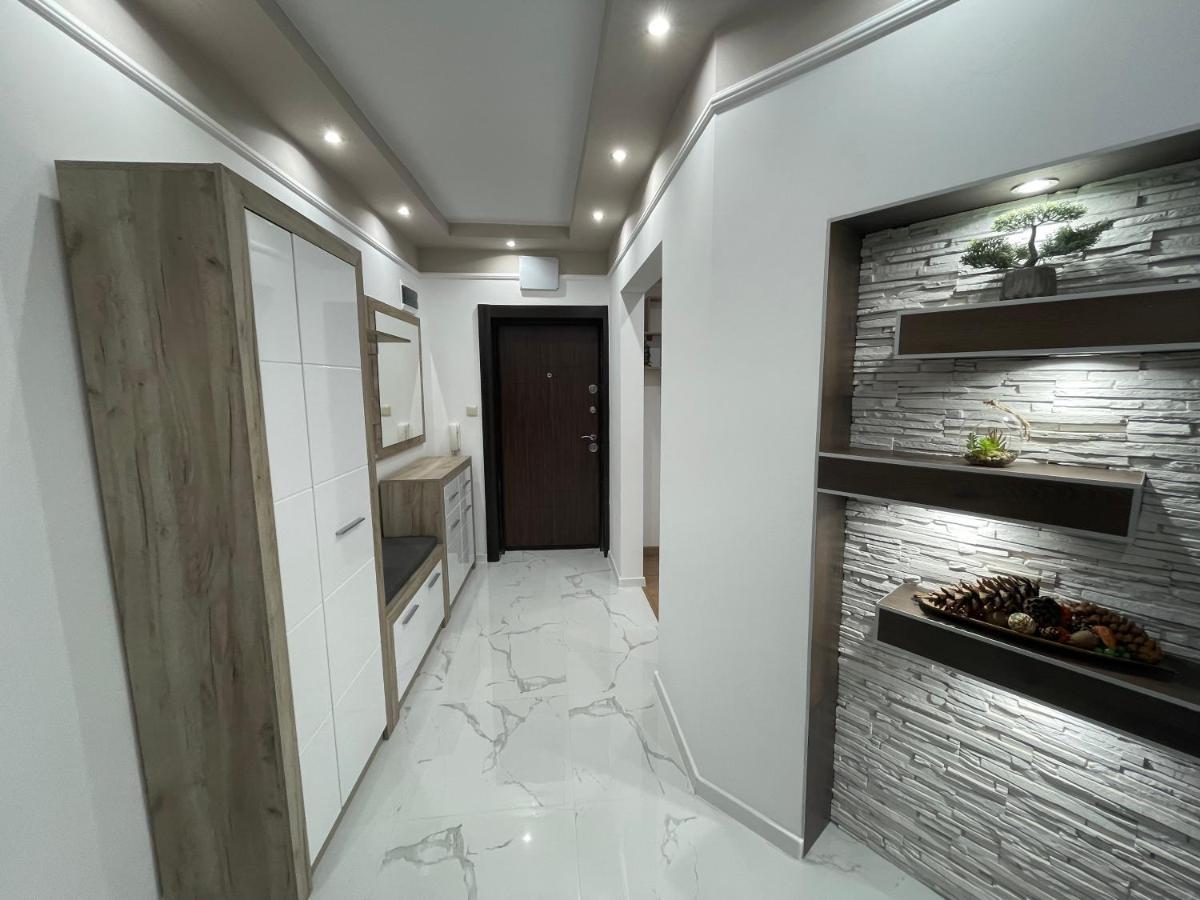Apartament Deluxe Karina-Free Parking Burgas Esterno foto
