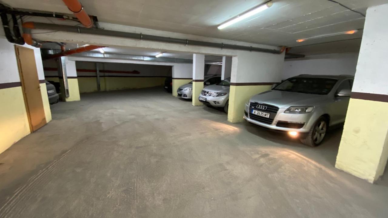 Apartament Deluxe Karina-Free Parking Burgas Esterno foto