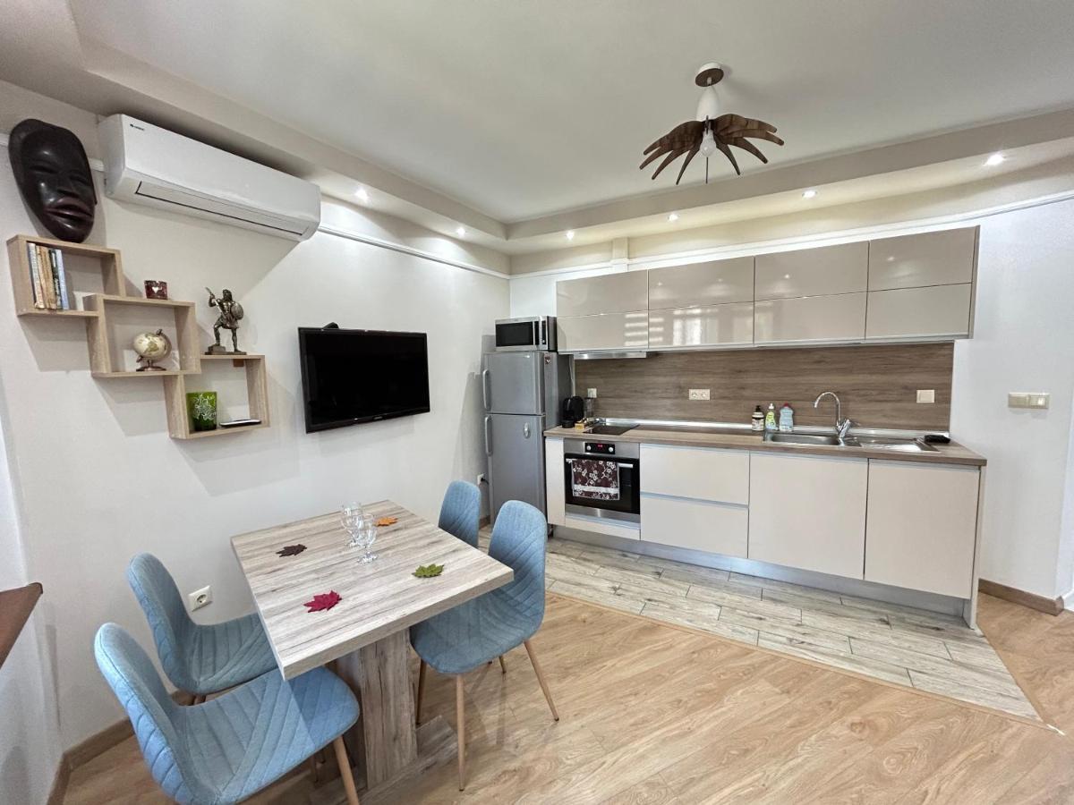 Apartament Deluxe Karina-Free Parking Burgas Esterno foto