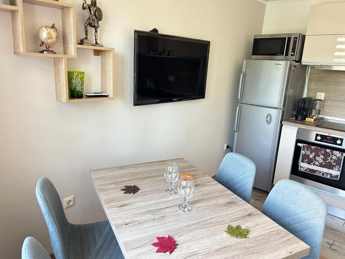 Apartament Deluxe Karina-Free Parking Burgas Esterno foto